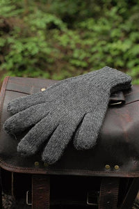 Iditarod 100% Alpaca Double-Thick Reversible Gloves: Black/MedGrey / Large