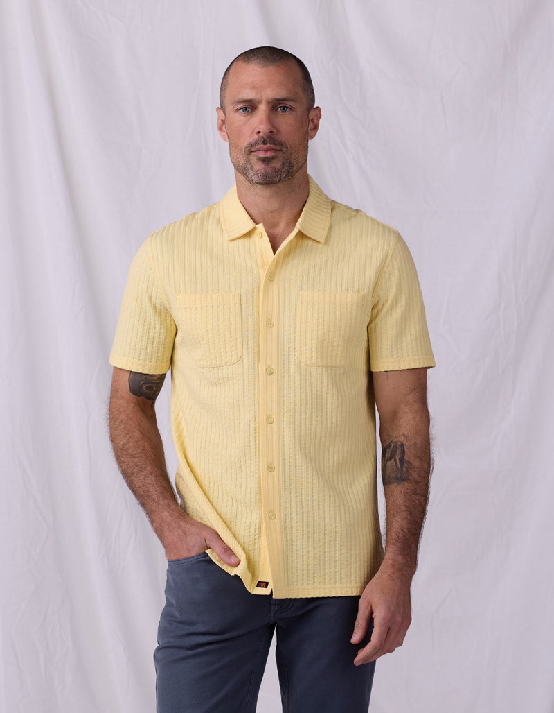 Short Sleeve Knit Getaway Button Up