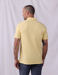 Short Sleeve Knit Getaway Button Up